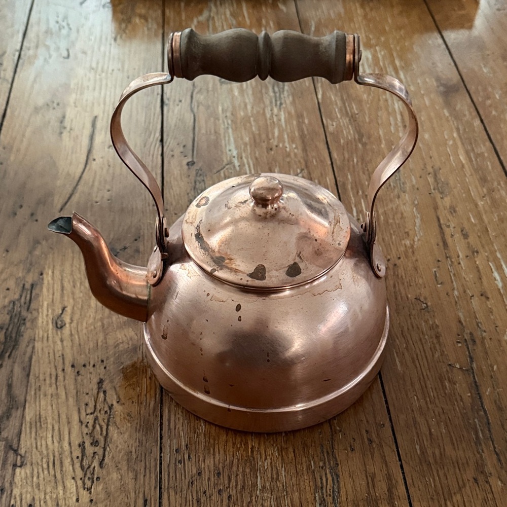 Vintage Copper Tea Kettle with Wooden Handle
